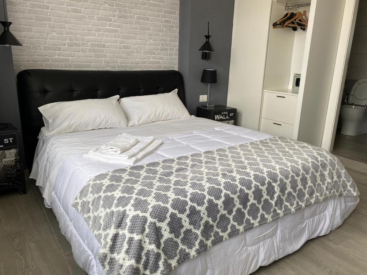 2B Fifteen Floor Suite Napoli Екстер'єр фото